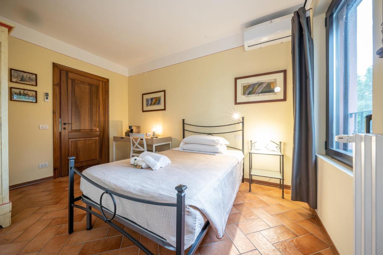 Casello A1, Modena Sud - Villa Aurora Charming Rooms Exterior foto